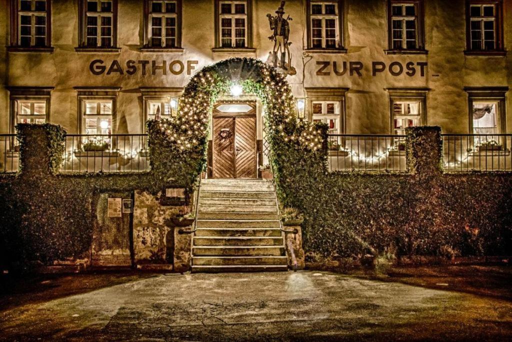 Egloffstein Gasthof Hotel Zur Post מראה חיצוני תמונה
