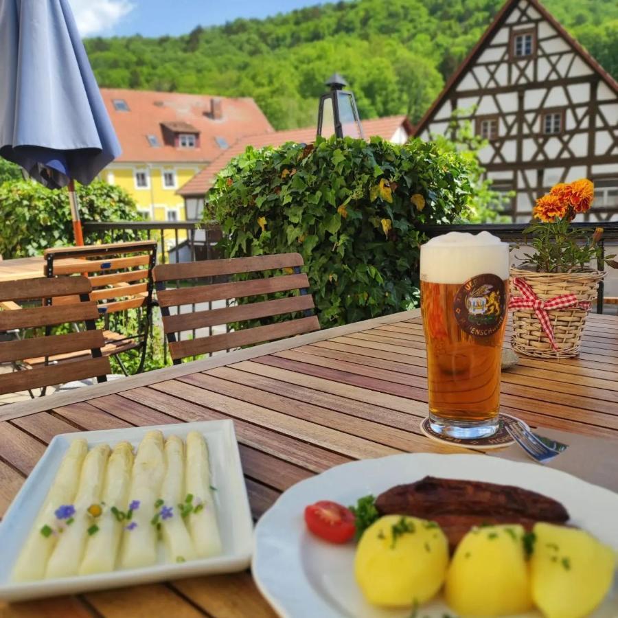 Egloffstein Gasthof Hotel Zur Post מראה חיצוני תמונה