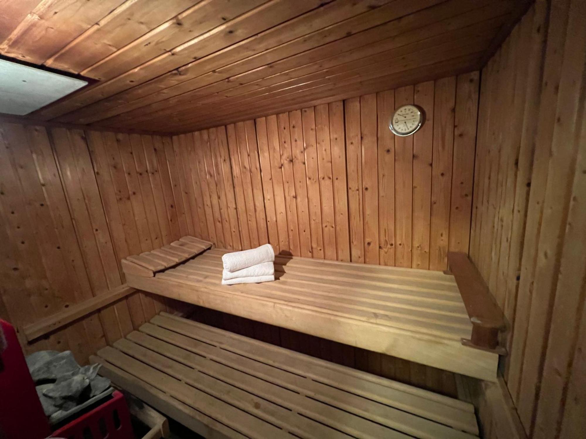 Egloffstein Gasthof Hotel Zur Post מראה חיצוני תמונה