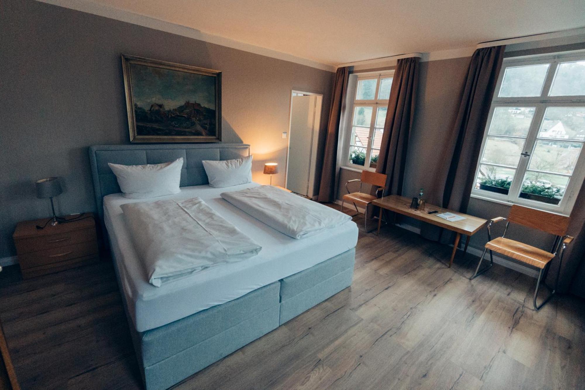 Egloffstein Gasthof Hotel Zur Post מראה חיצוני תמונה