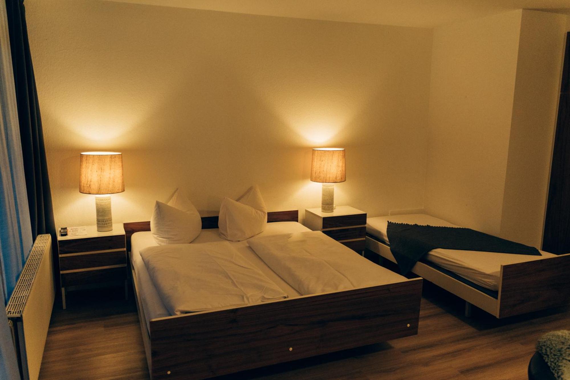 Egloffstein Gasthof Hotel Zur Post מראה חיצוני תמונה
